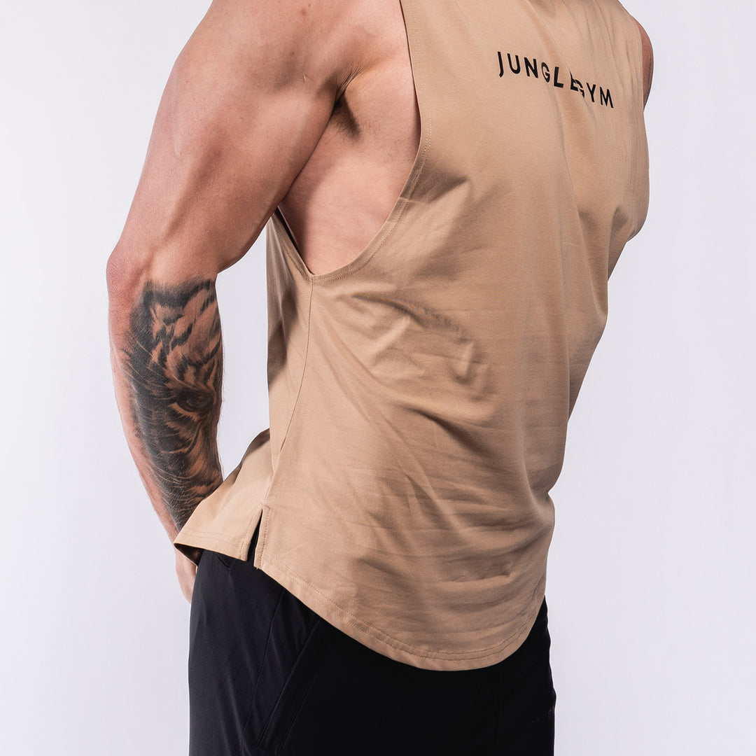 Performance Scooped Cutoff - Dark Tan