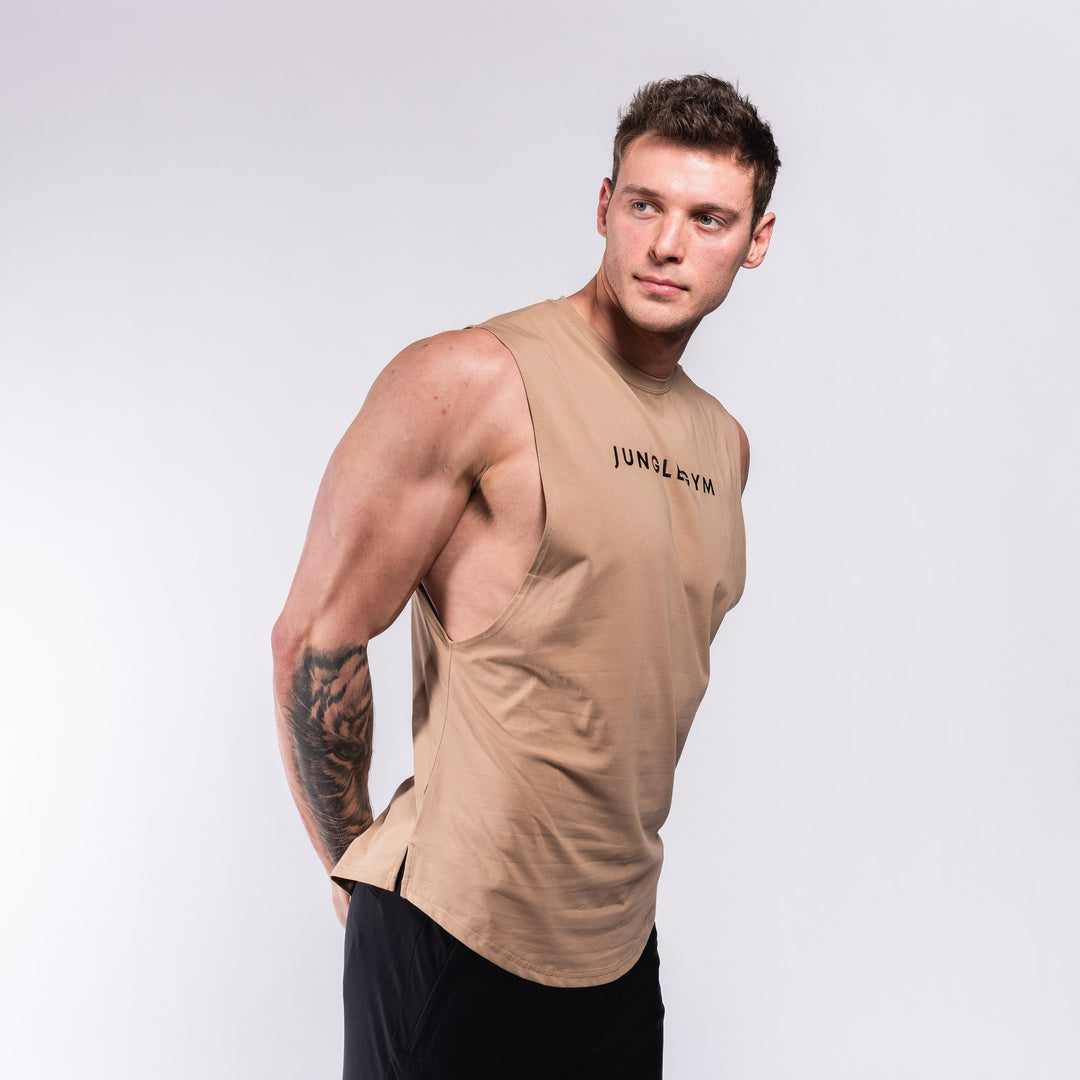 Performance Scooped Cutoff - Dark Tan