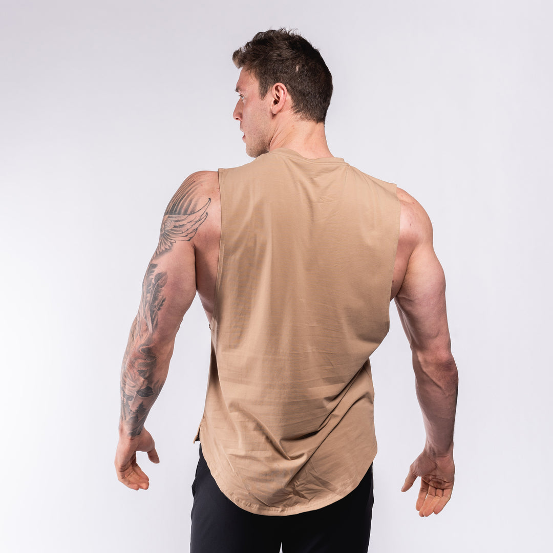 Performance Scooped Cutoff - Dark Tan